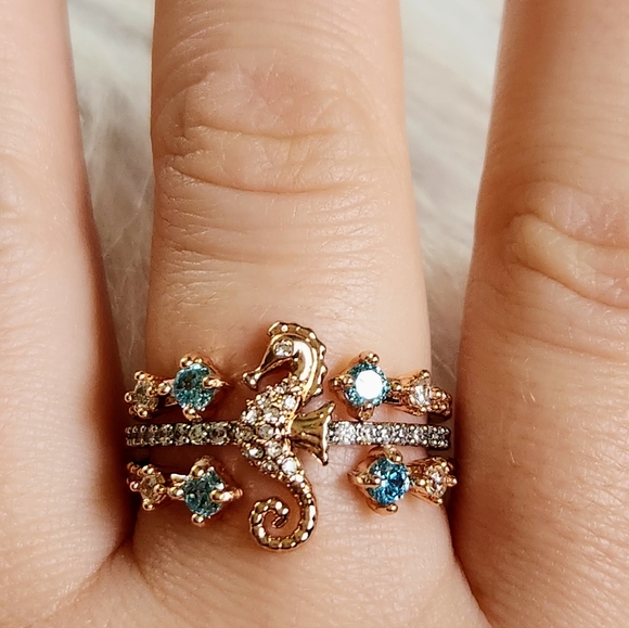 NWT Bomb Party 'Shimmering Seas' Atlantis Mixed Metal Set of 3 Rings - S… - Picture 8 of 9